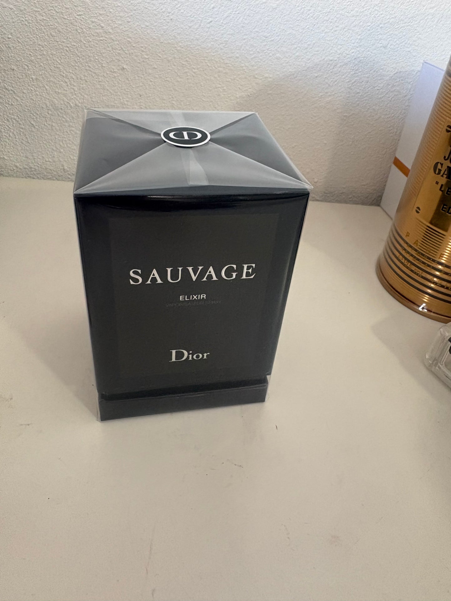 Men’s Premium Fragrance – Long Lasting & Sealed